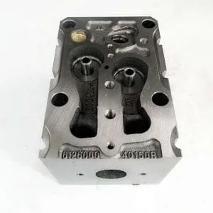HOWO SHACMAN truck Weichai engine cylinder head (4)