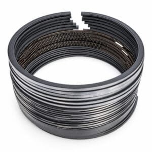 Weichai piston ring set 612600030051 reference photo showing stacked rings and split ends